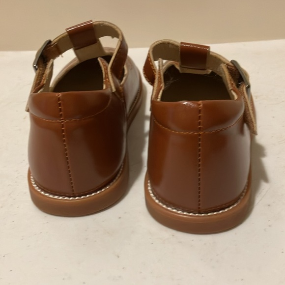 NWOT Girls 13 Ginfive Brown T strap Shoes Rubber Non Marking Soles Back 2 School - Picture 3 of 6